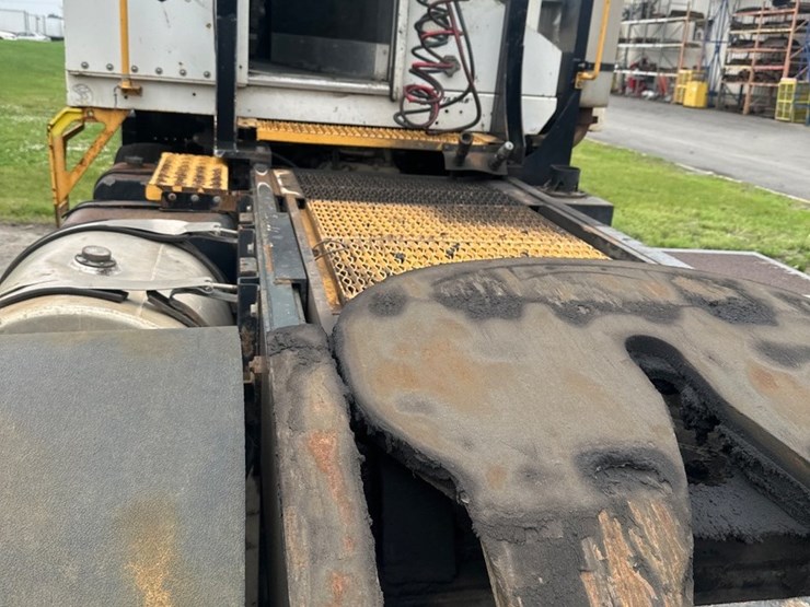 2011-capacity-tj5000-image-9