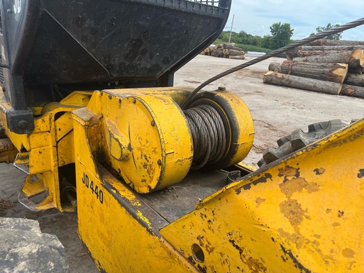 john-deere-440c-image-18