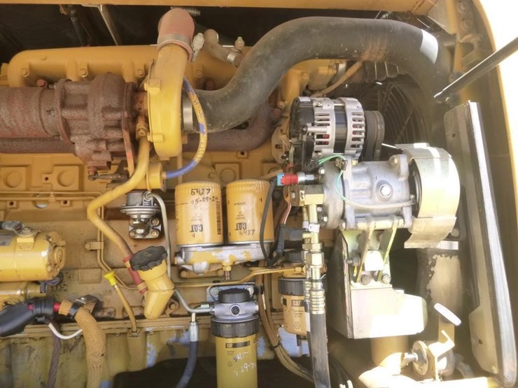 2005-caterpillar-m318c-image-22
