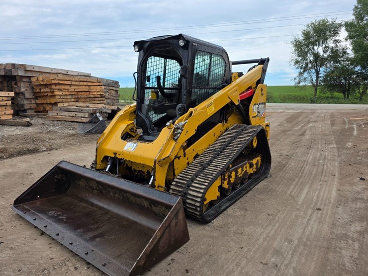 2018-caterpillar-299d2-image-1