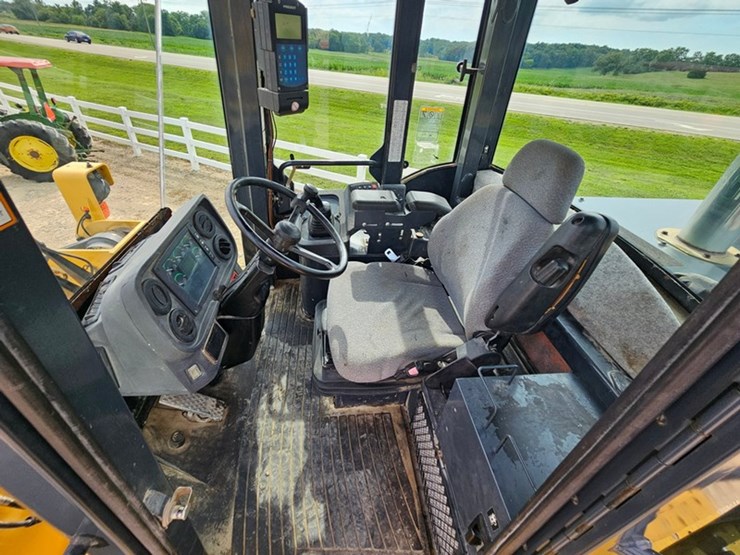 deere-624j-image-28