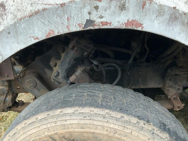 #131-•-1988-husky-brute-knuckleboom-on-truck-image-85