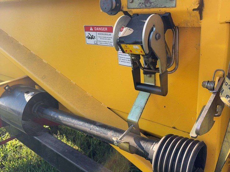 new-holland-74c-image-19