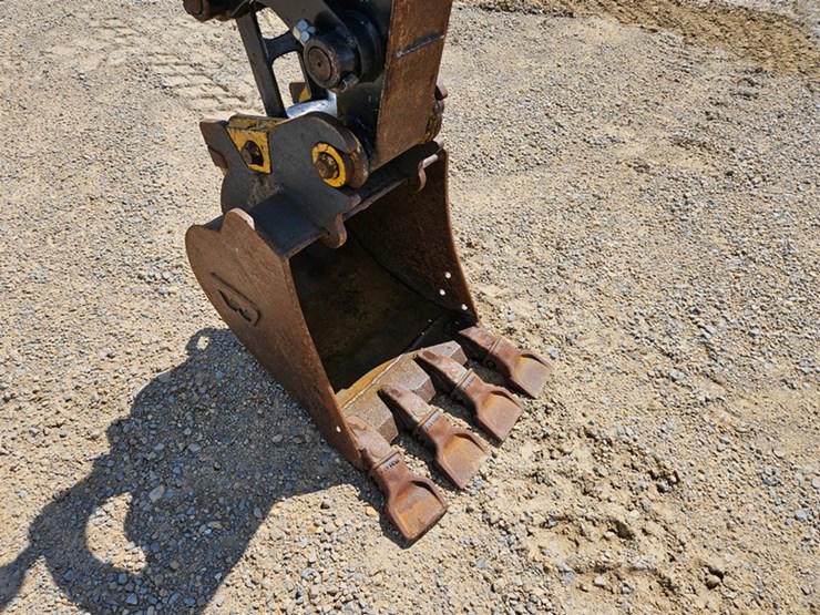 deere-35g-image-10
