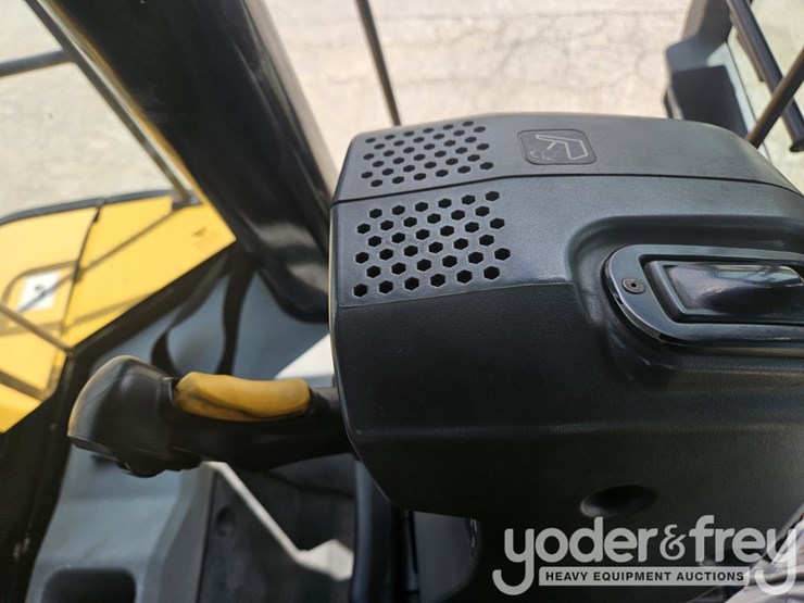2016-caterpillar-966m-xe-image-45