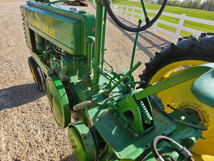 john-deere-b-image-29