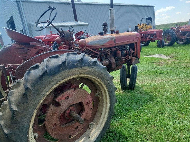 1953-farmall-super-c-image-5