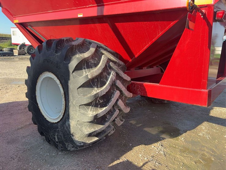 j&m-875-image-10