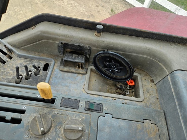 case-ih-7140-image-27