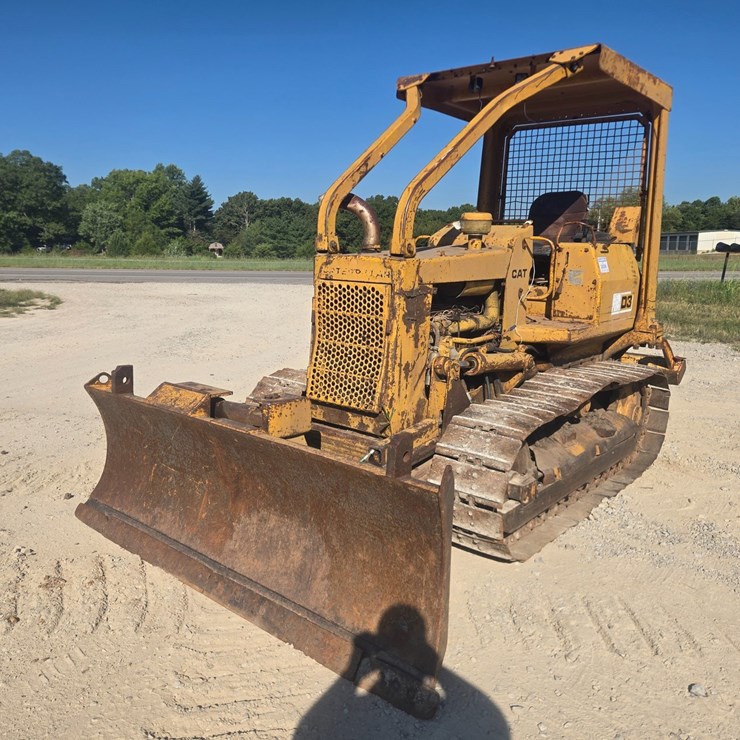 CATERPILLAR D3