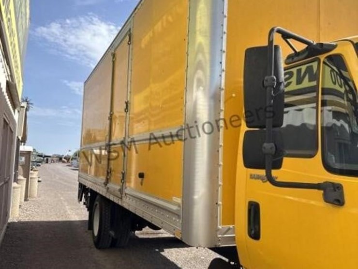 2012-international-4300lp-box-truck-image-6