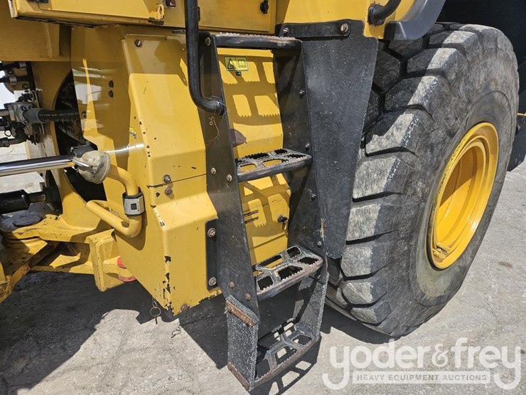 2016-caterpillar-966m-xe-image-34