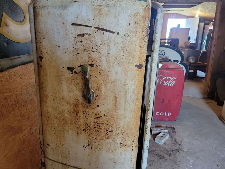 bennett-fuel-pump-image-8