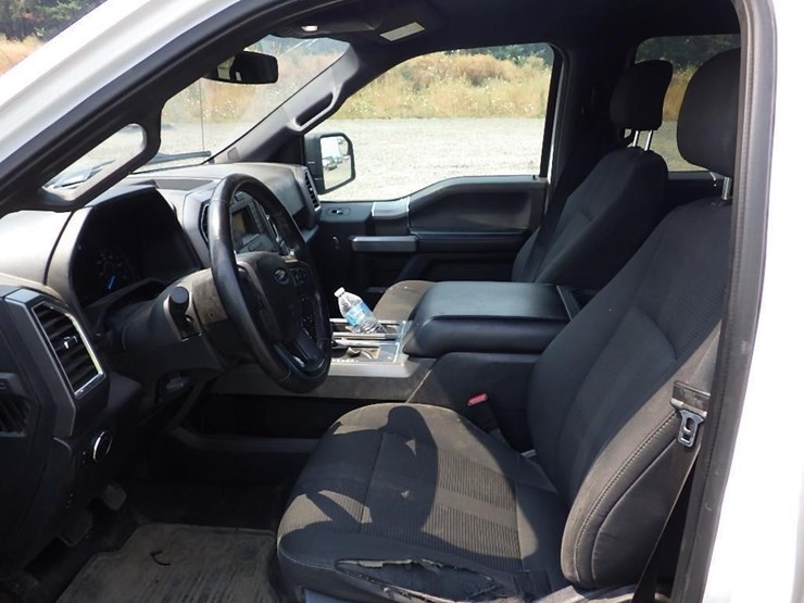 2016-ford-f150-image-23