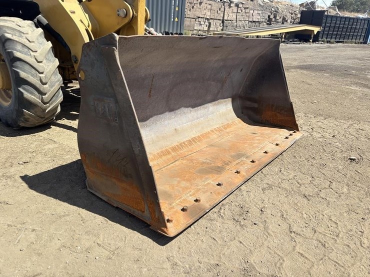 2014-caterpillar-907h2-image-11