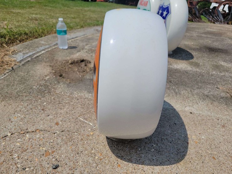 original-gulf-gas-pump-globe-image-5