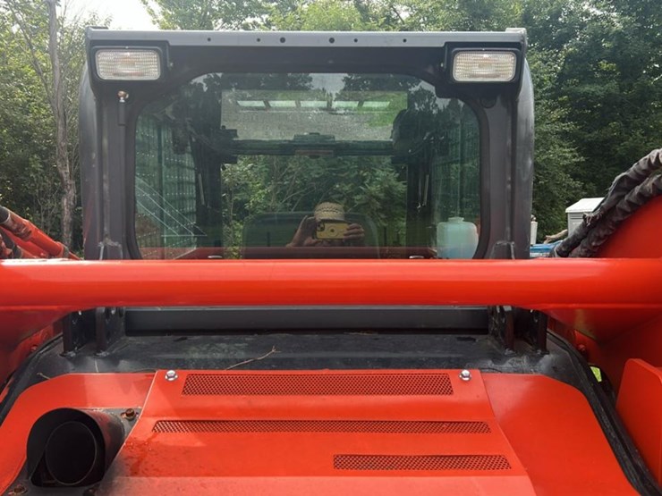 2023-kubota-svl75-2-image-32