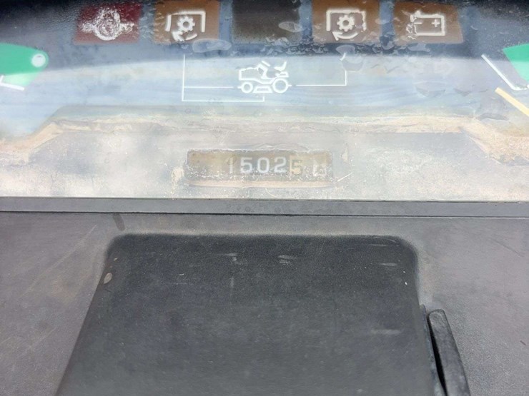 john-deere-425-image-9