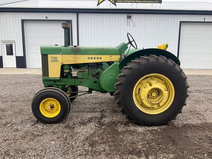 1958-john-deere-730-image-2