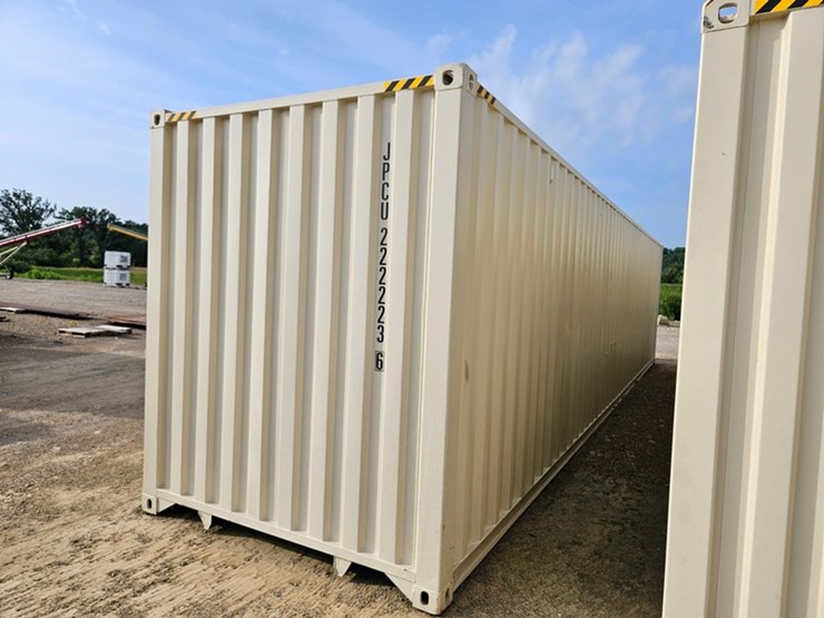 #66-•-40'-one-trip-container-image-5