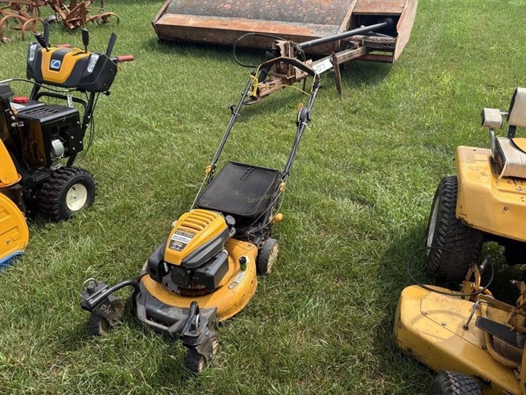 cub-cadet-sc500z-push-mower,-runs-image-2