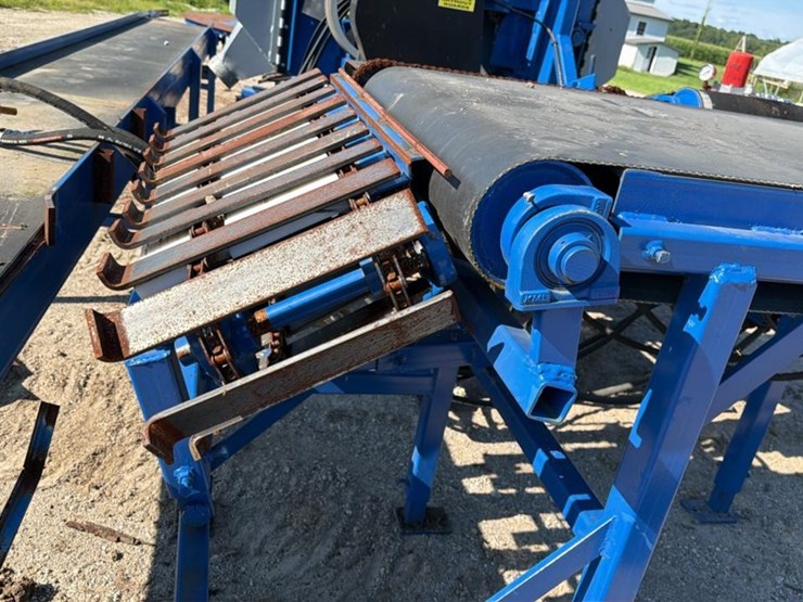 #155-•-2023-hershberger-mfg-stave-resaw-image-32