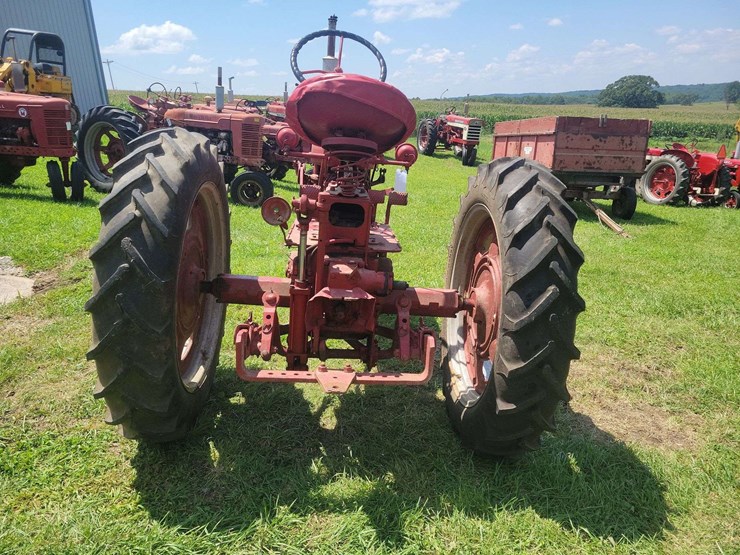 1954-farmall-super-c-image-4