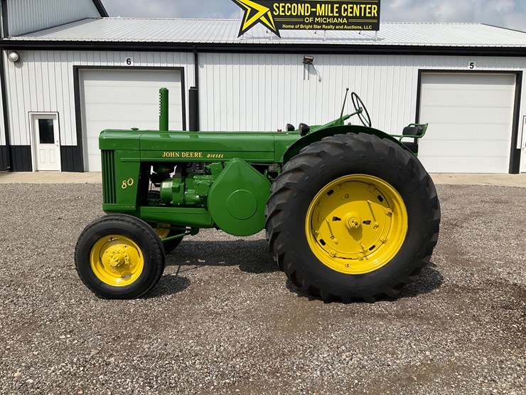 1956-john-deere-80-image-2