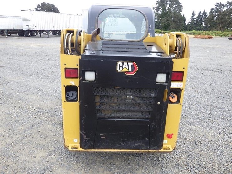 2014-caterpillar-226d3-image-3