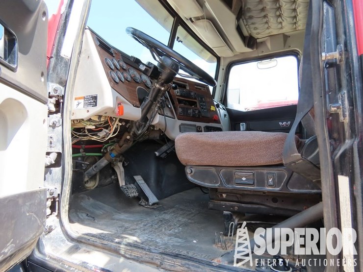 2015-western-star-4900-image-7