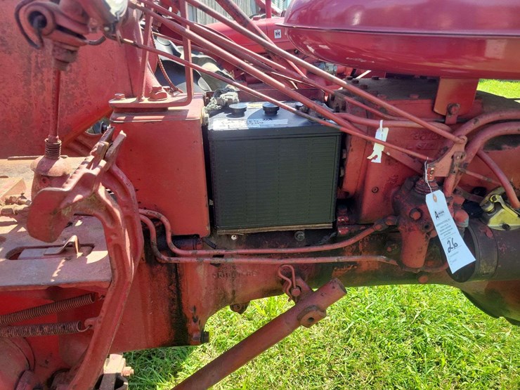 farmall-200-with-fast-hitch-sickle-mower-image-15