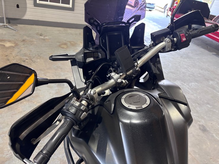 #35369-•-2018-honda-crf1000-image-5