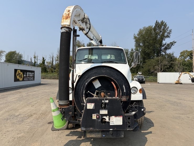 2004-sterling-l7500-image-8