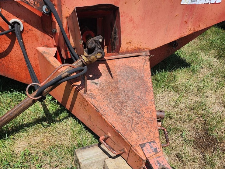 #2804-•-agri-chopper-tub-grinder-image-6