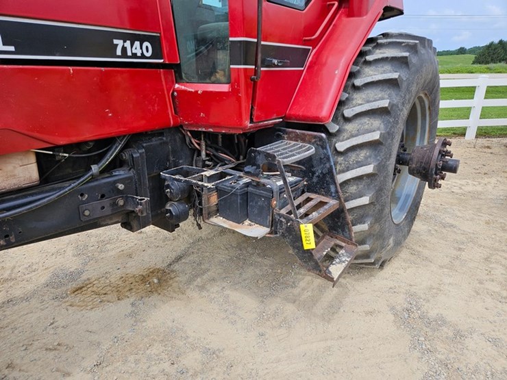 case-ih-7140-image-10
