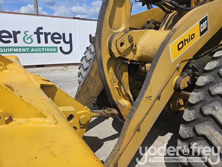 2016-caterpillar-966m-xe-image-28