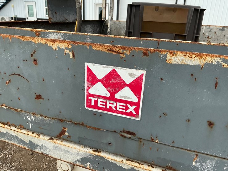 #1310-•-terex-aerials-ts26-scissor-lift-image-8