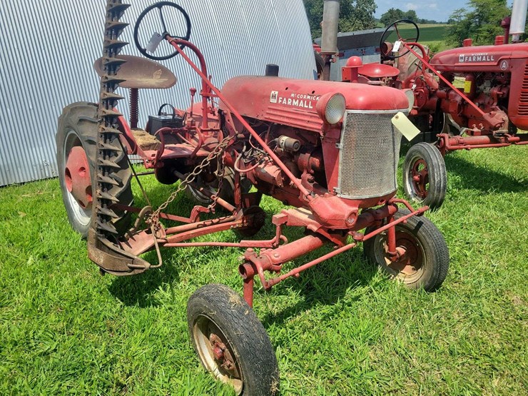 1949-farmall-cub-image-1