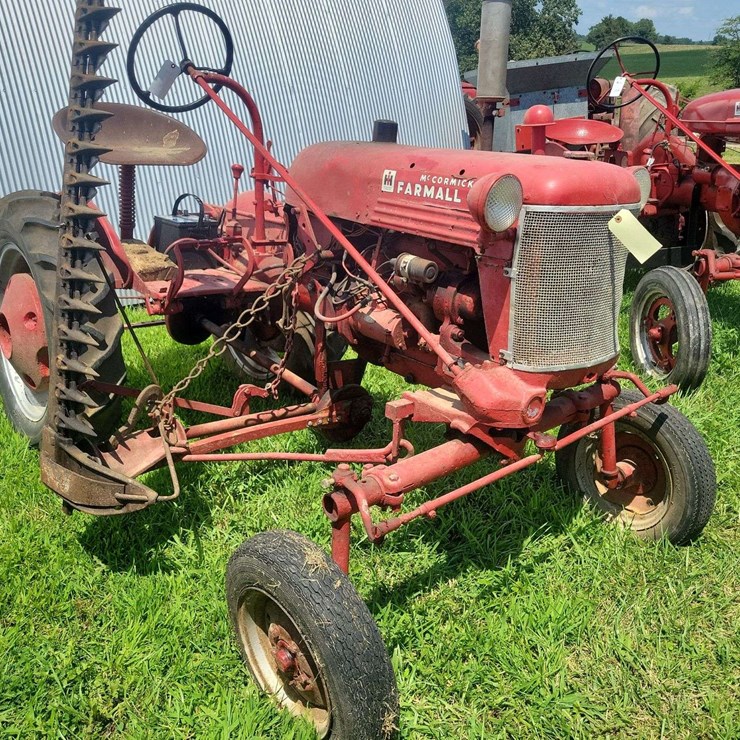 1949 Farmall Cub