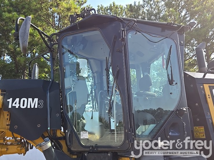 2019-caterpillar-140m3-image-48