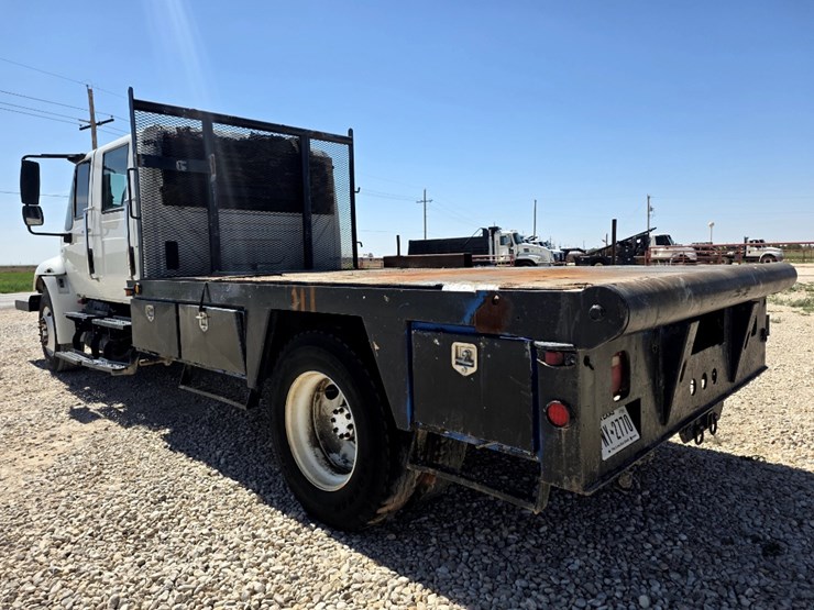 2010-international-durastar-4300-image-7