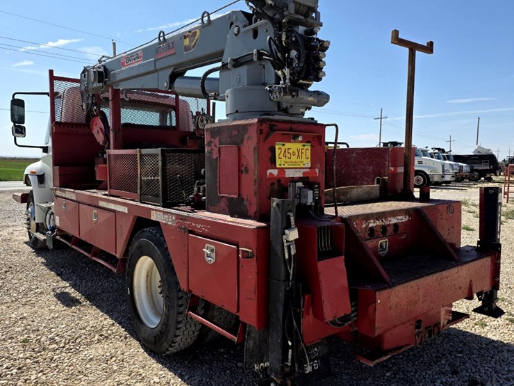 2016-international-durastar-4300-image-7