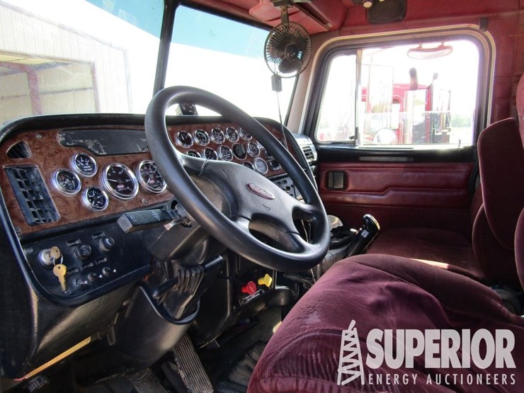 2003-peterbilt-379-image-10