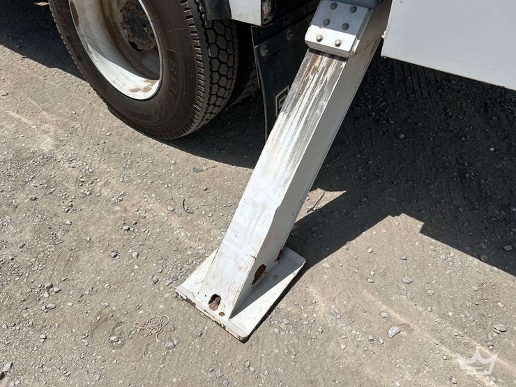 2019-kenworth-t370-image-25