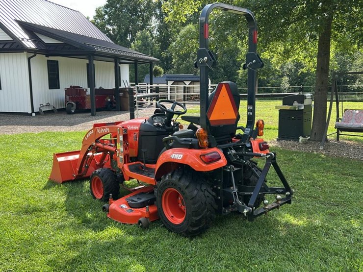 2022-kubota-bx2380-image-3