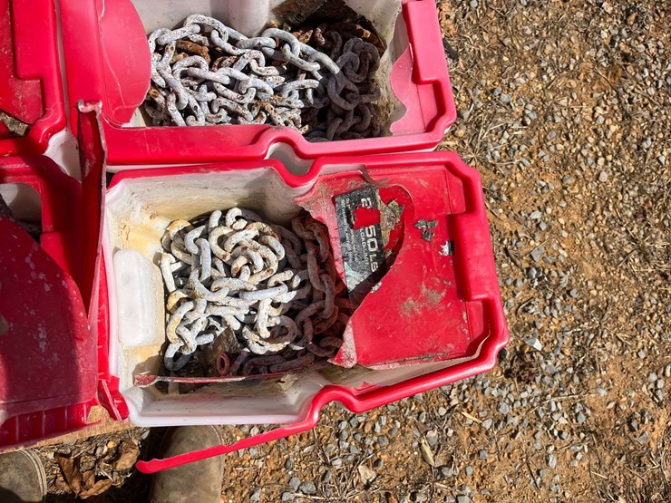 (7)-buckets-of-used-3/8-chains,-image-8