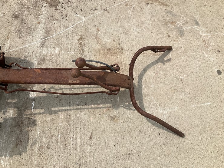 #5038-•-vintage-walk-behind-two-wheel-tractor-chassis-image-5