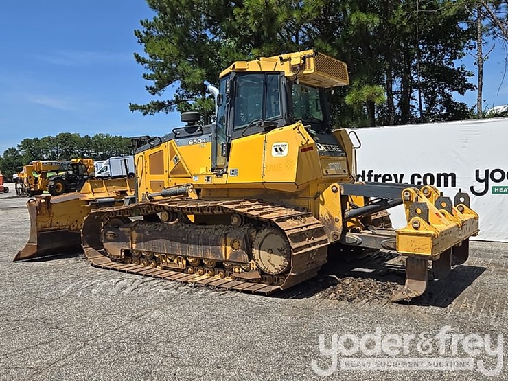 2018-deere-850k-image-3
