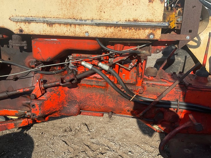 #6068-•-1958-case-211-b-tractor-image-19