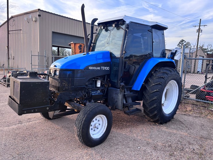 new-holland-ts100-image-1